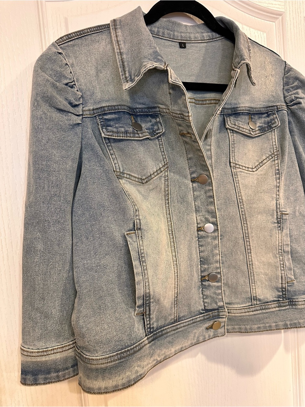 NWOT 3/4 Sleeve Stretchy Cropped Denim Jacket with Pleated Sleeves